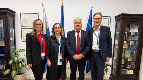 President’s Office in Raum during an EU GREEN business trip (c) private President’s Office in Raum during an EU GREEN business trip (c) private